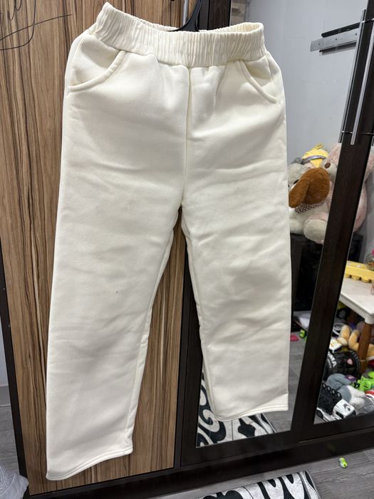 Все джинсы по 2000