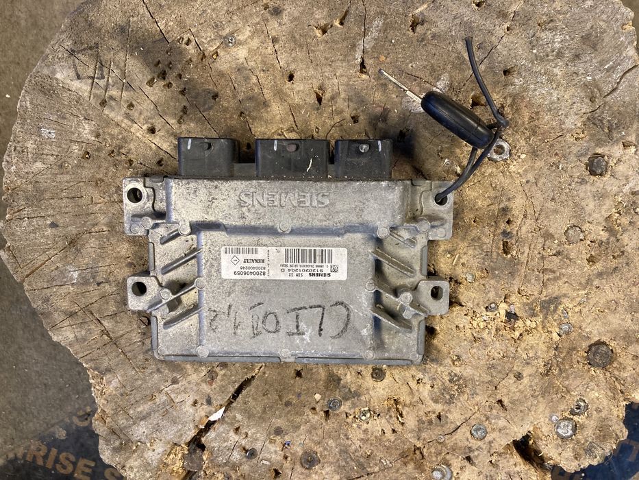 Компютри двигател Рено Клио II 1.2  2002 - 2006 г.