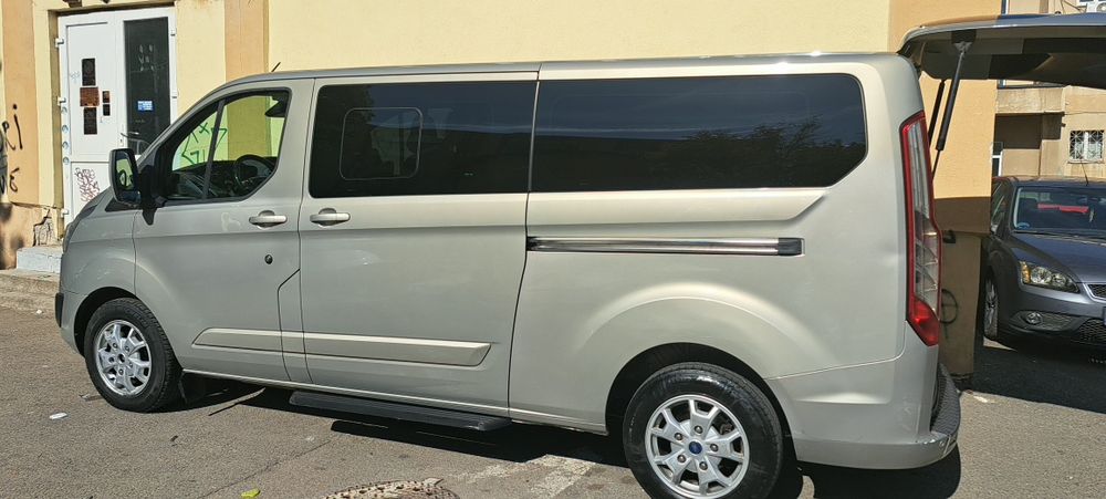 Ford Tourneo Custom 2.2, 125cp