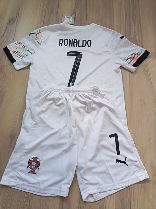 Vând echipamente copii