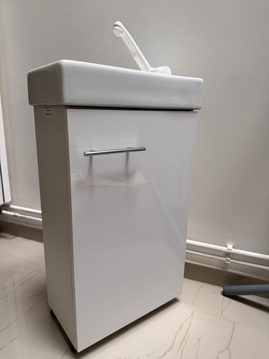 vanda scafe , lupa, 2 chiuvete mobile etc