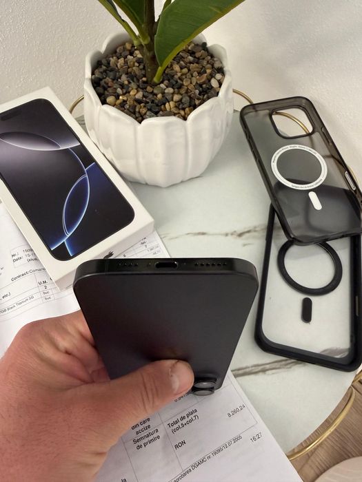 iPhone 16 Pro max ca nou, 512 GB.