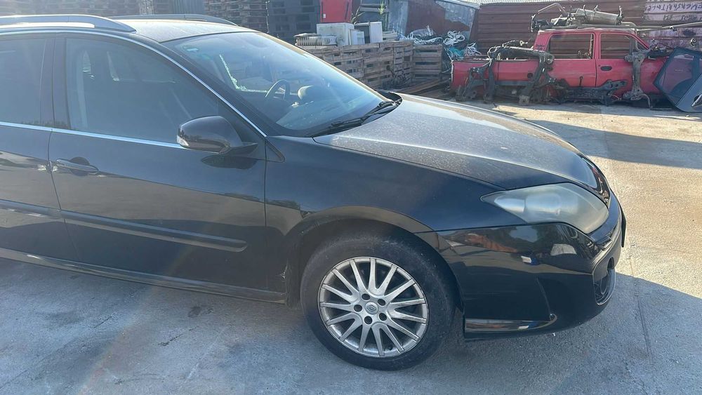 Dezmembrez Renault Laguna 3 2010 break 2.0