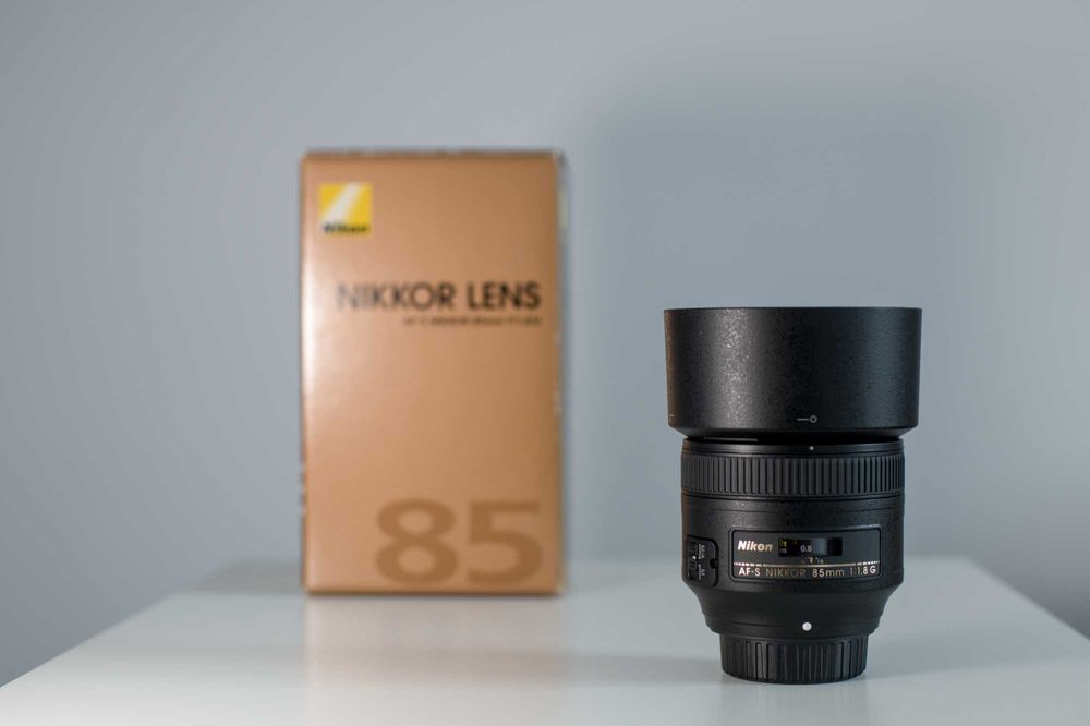 Obiectiv Nikon 85mm 1.8G ca nou, montura Nikon F