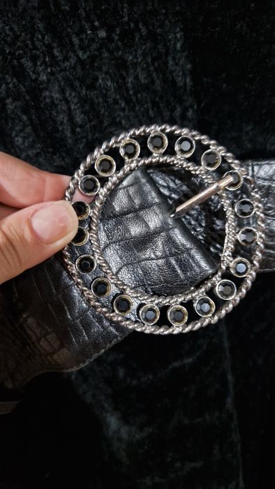 Продам шубу цигейковую