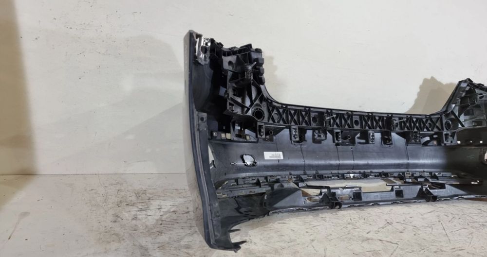 Bara spate Audi A3 berlina sedan, 2019, 2020, 2021, 2022, 2023 , cod origine OE 8Y5807511