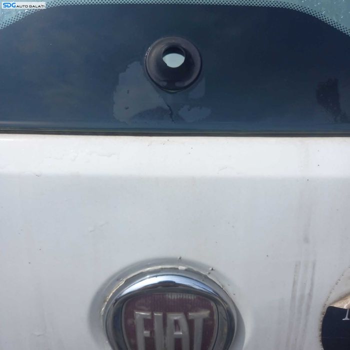 Hayon Haion Portbagaj Dezechipat cu Luneta Geam Sticla Fiat Grande Punto 2005 - 2011 [2547]