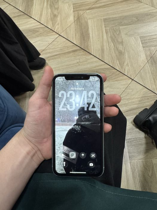 Айфон 11 сатылады 64 гб