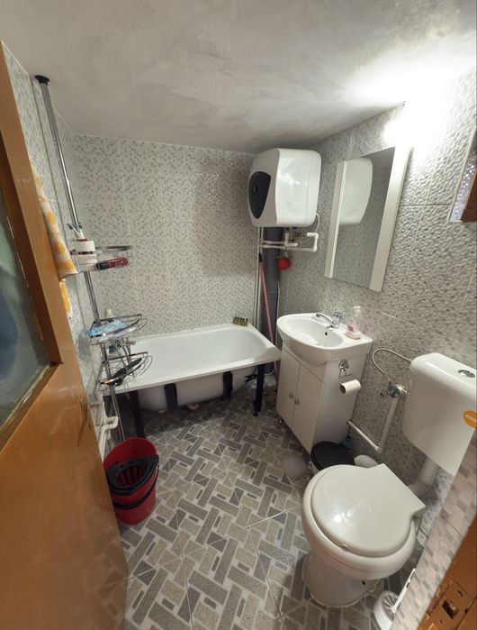 Casa 4 camere plus garaj