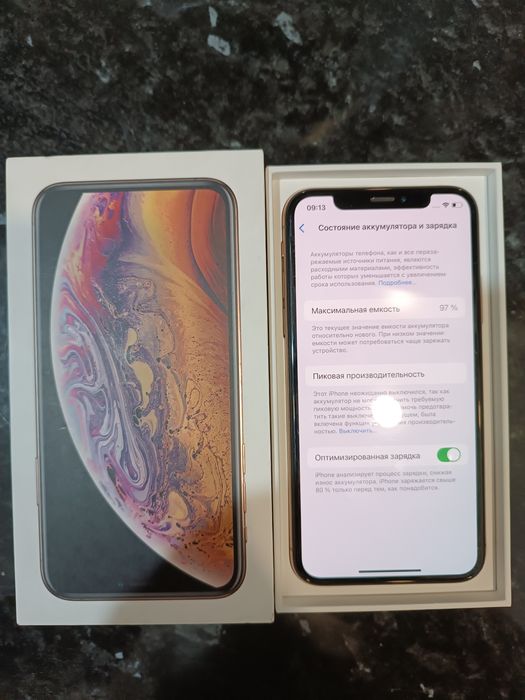 iPhone Xs ( 64г)