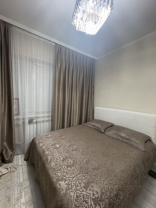 Шторы и покрывало