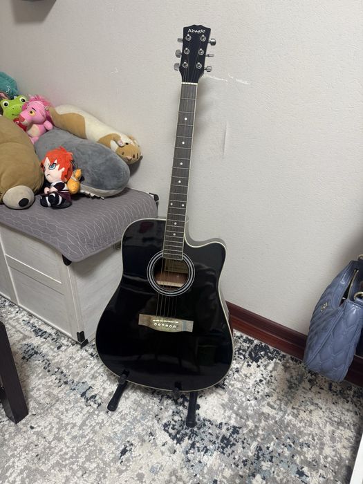 Гитара фирмы Adasio