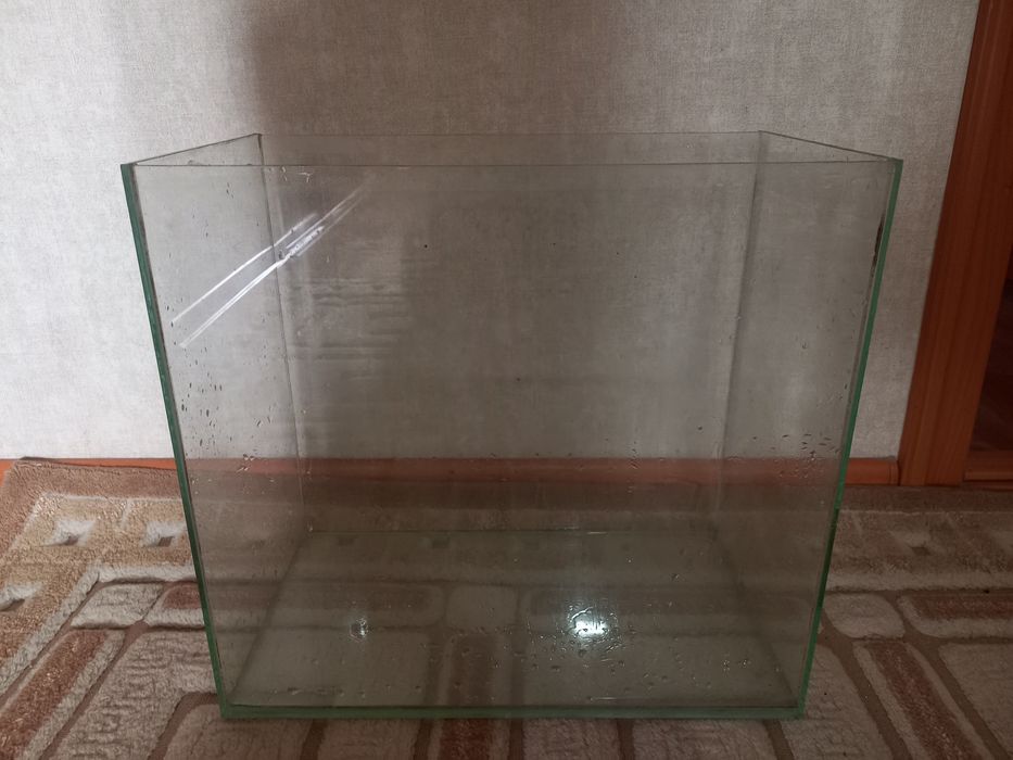 Продам аквариум 38л.для