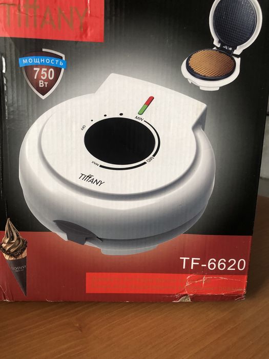 Вафельница электрическая