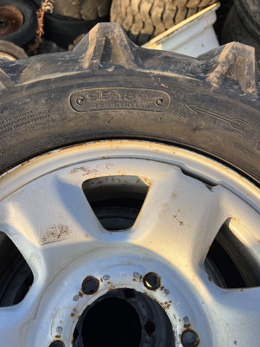 Roti jante cauciucuri nissan patrol pe 16