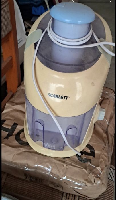 Storcător de fructe