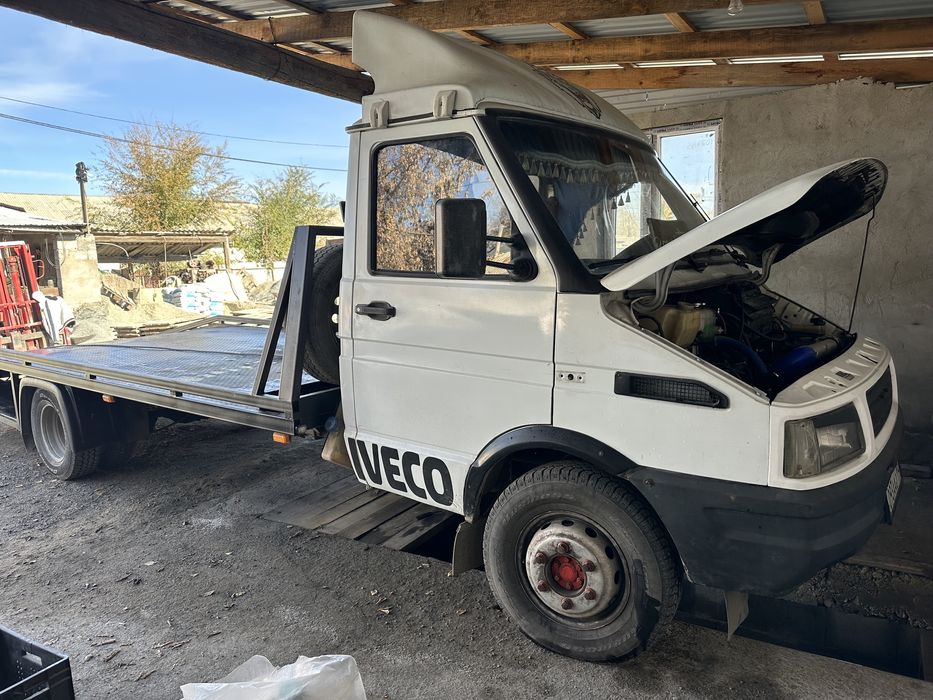 Продам коробку от Ивеко 5тонник