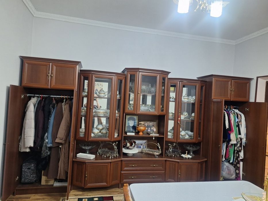 Гостиная мебель, горка