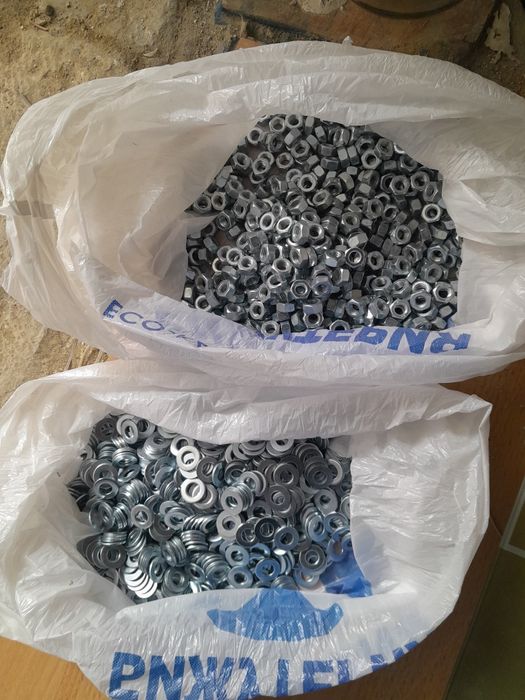 Продам болт и гайка