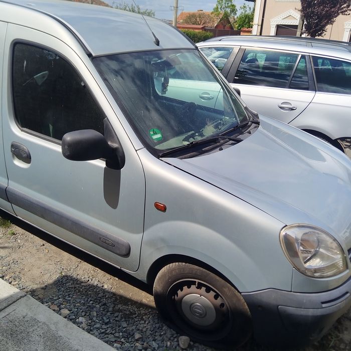 Bot/Fata completa Nissan Kubistar an 2003+(bara/capota/far/aripa/trage