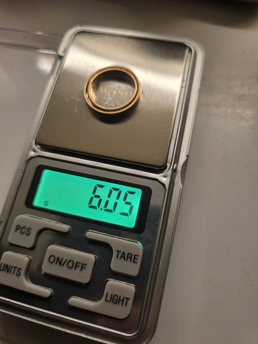 Золотые обручальные кольца