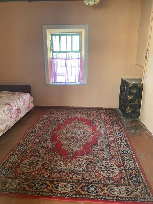 Срочно кирпичнийдан ховли сотилади