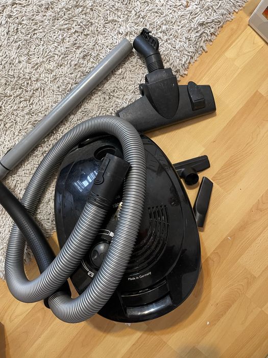 Aspirator Bosch BSG61833