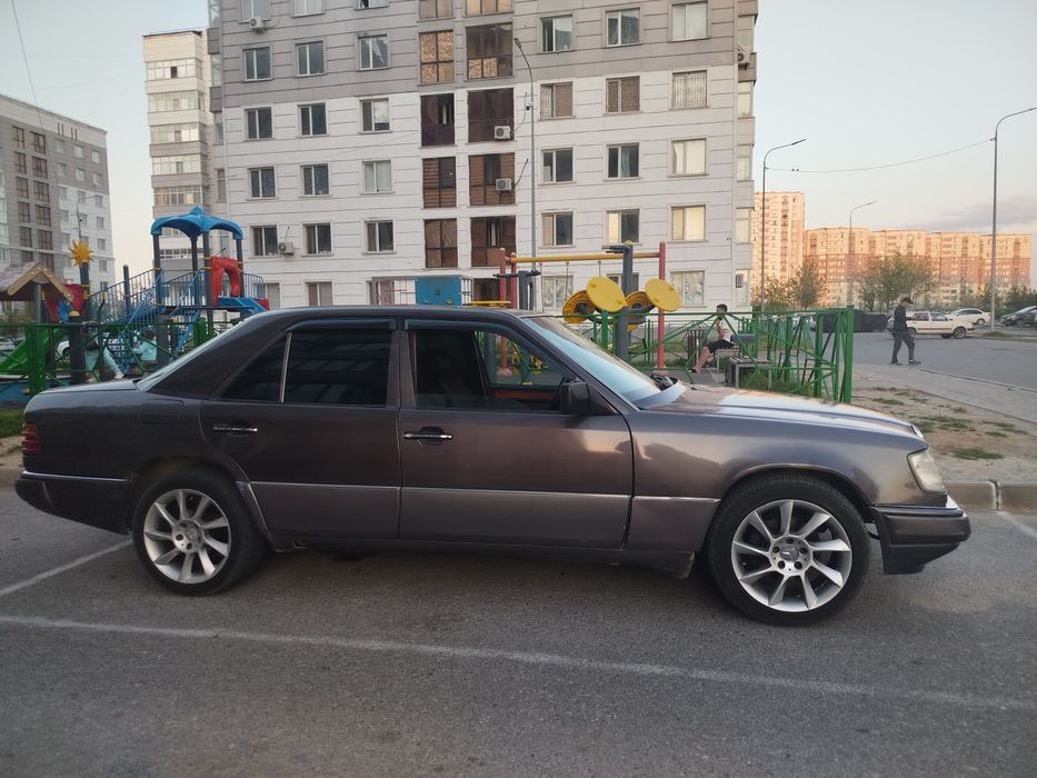 Мерседес 124 кузов