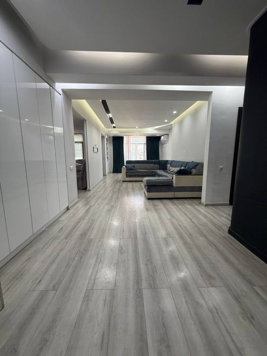 Срочно Продаю 4-комнатную квартиру в новостройке