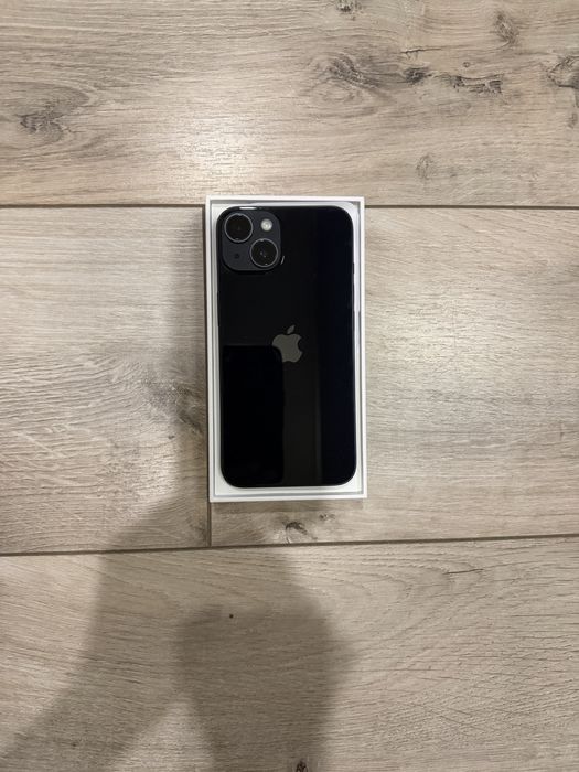Телефон  iPhone  14