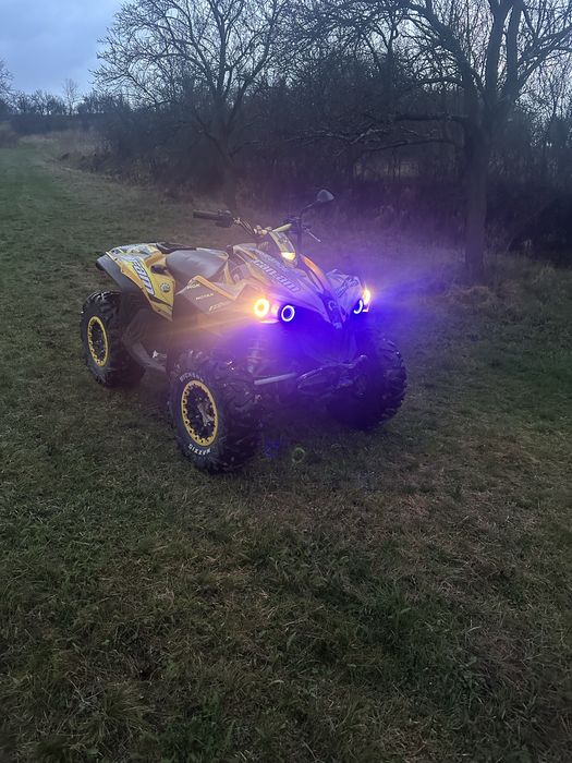 Can am Renegade 800 !!
