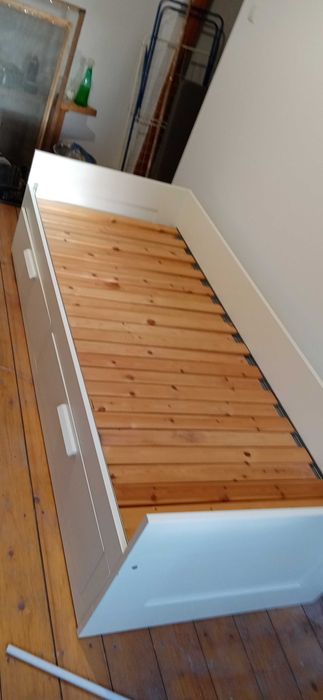 Pat(Divan) cu sertare Ikea Brimnes extensibil cu saltea 80x200