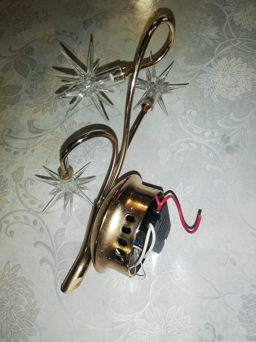 Продам настенные бра