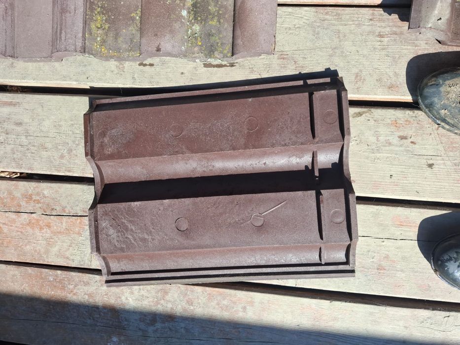 Tigla Material Compozit Plastic-Ceramic