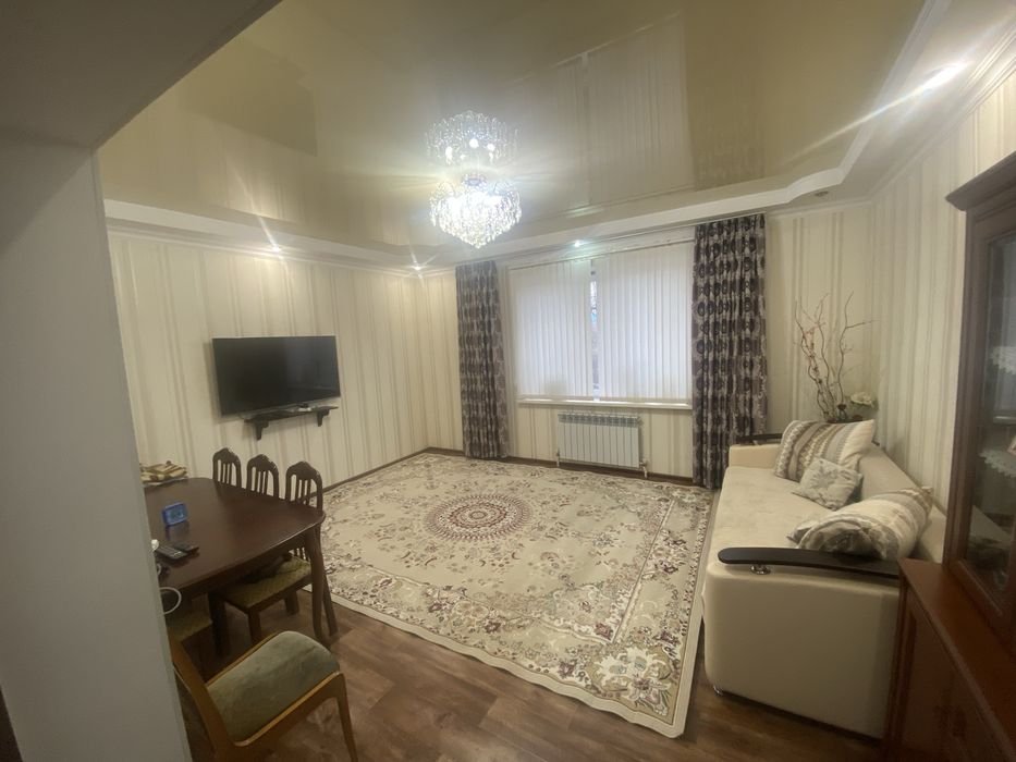 коттедж, 140кв.м, участок 5,7сот, район Шанхай( Казангапа)