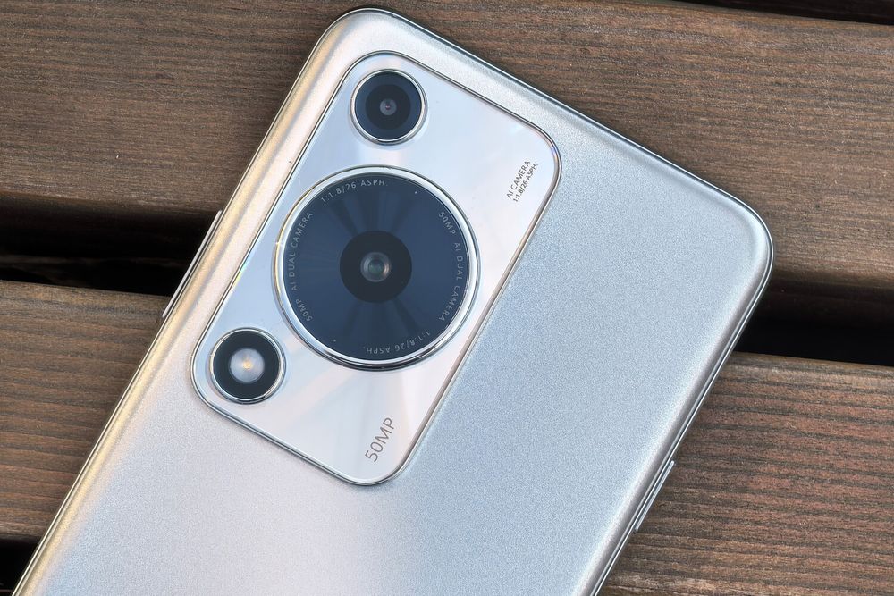 HUAWEI nova Y63 с гарантией