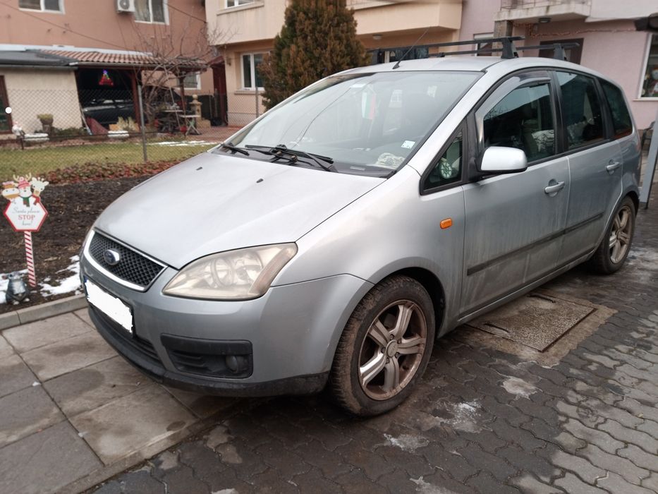 Продавам Форд Ц макс