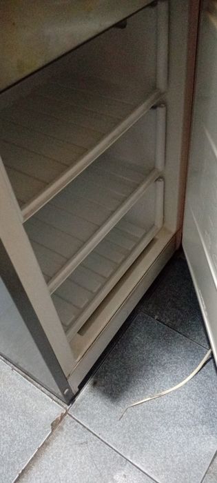 Продам холодильник индезит в рабочем состоянии