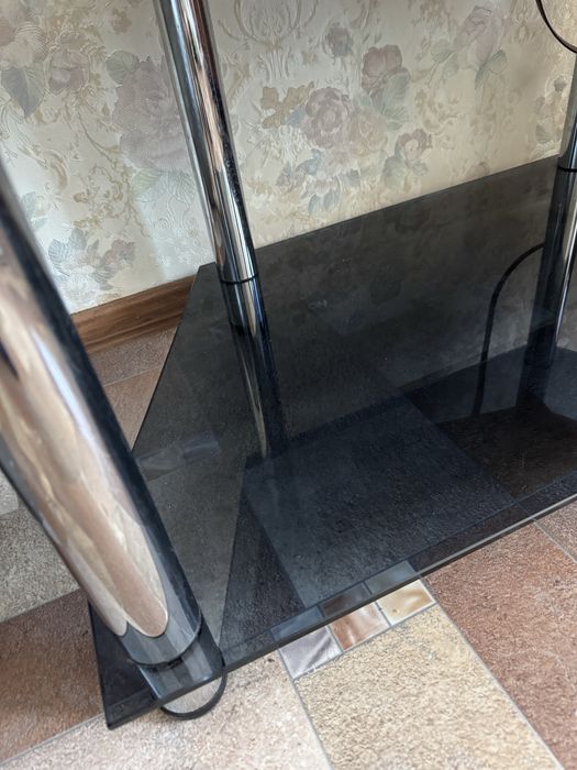 Тумба под телевизор