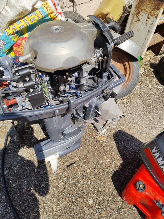 Продам лодку с мотором