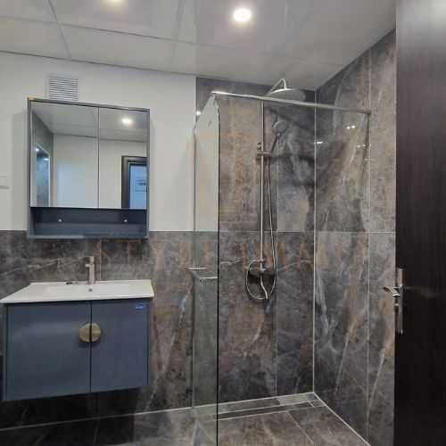 Продава се Тристаен апартамент в Разград, Център - 70 кв.м за 1929 €/кв.м - Снимка #7