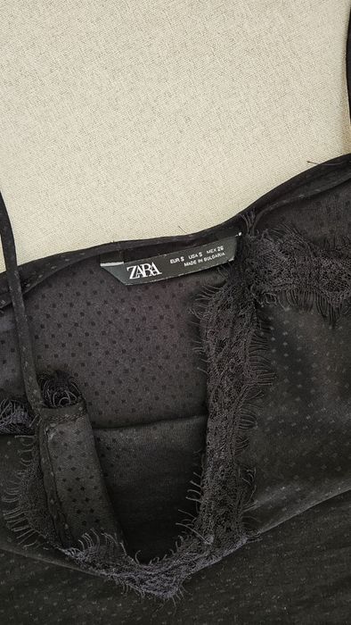 ZARA топ с дантела S размер