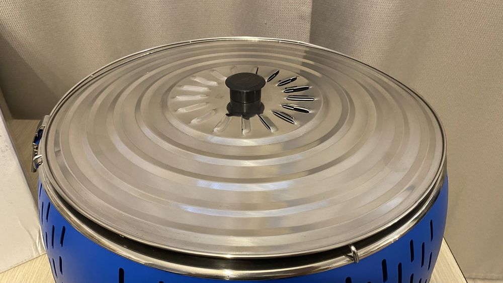 2 grătare camping, unul fără fum, lotus, bonus alt grătar pliabil