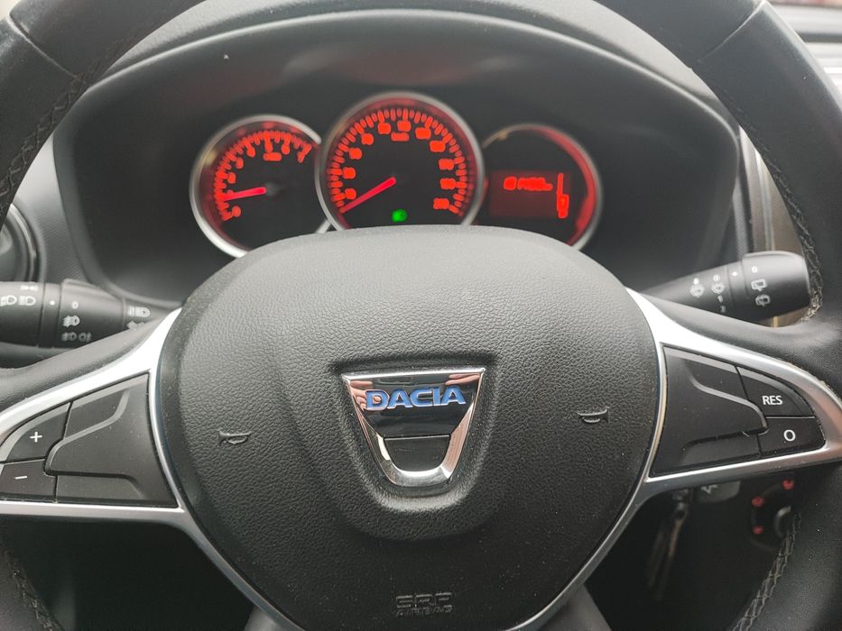Dacia  Sandero Stepway 0,9 tcebenzina