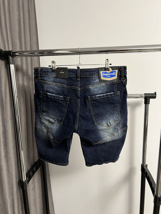 Blugi DSQUARED2 super calitate