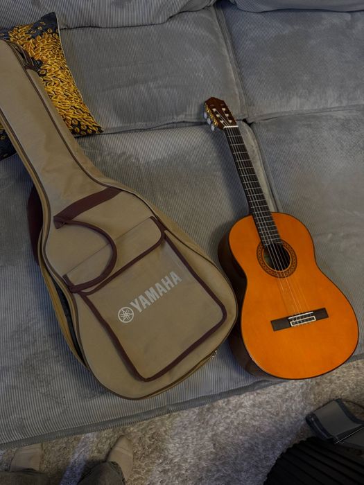 Гитара Yamaha c80