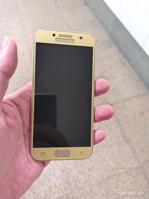 Samsung A3-2017 года