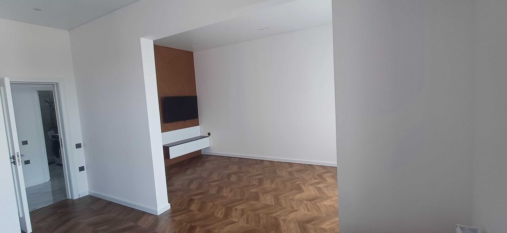 СВОЯ КВАРТИРА. Продам 2х комнатную квартиру, новостройка, Юнусабад 17.