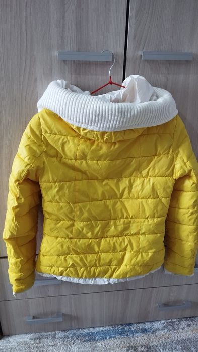 Продам куртки разные детские