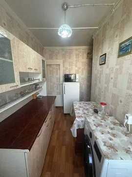 Продаётся 2 комнатная  квартира в Спутнике